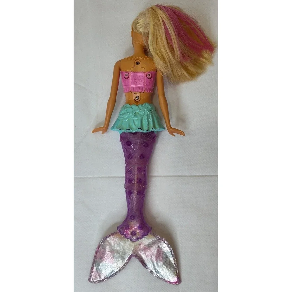 ☑️Barbie Dreamtopia Mermaids Lot Of 3 Colorful See Pictures Moves Limits Battery